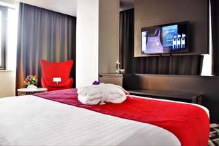 Отель Mercure Bucharest Unirii Бухарест Номер категории Privilege с кроватью размера "king-size"-10