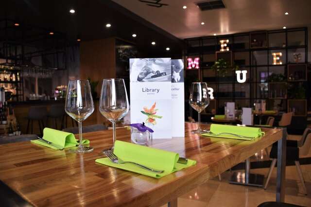 Отель Mercure Bucharest Unirii Бухарест-22
