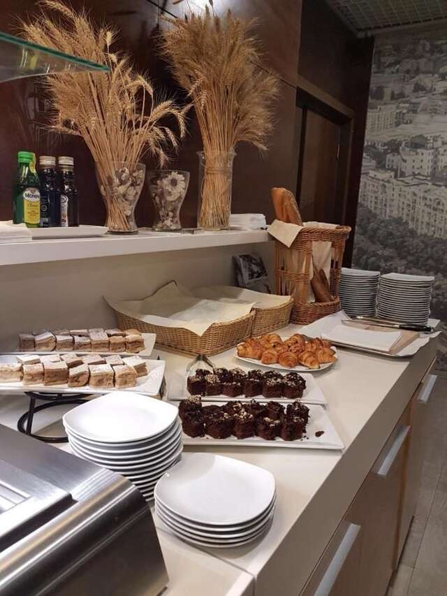 Отель Mercure Bucharest Unirii Бухарест-41