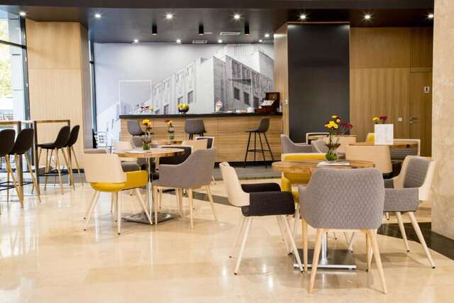 Отель Mercure Bucharest Unirii Бухарест-47